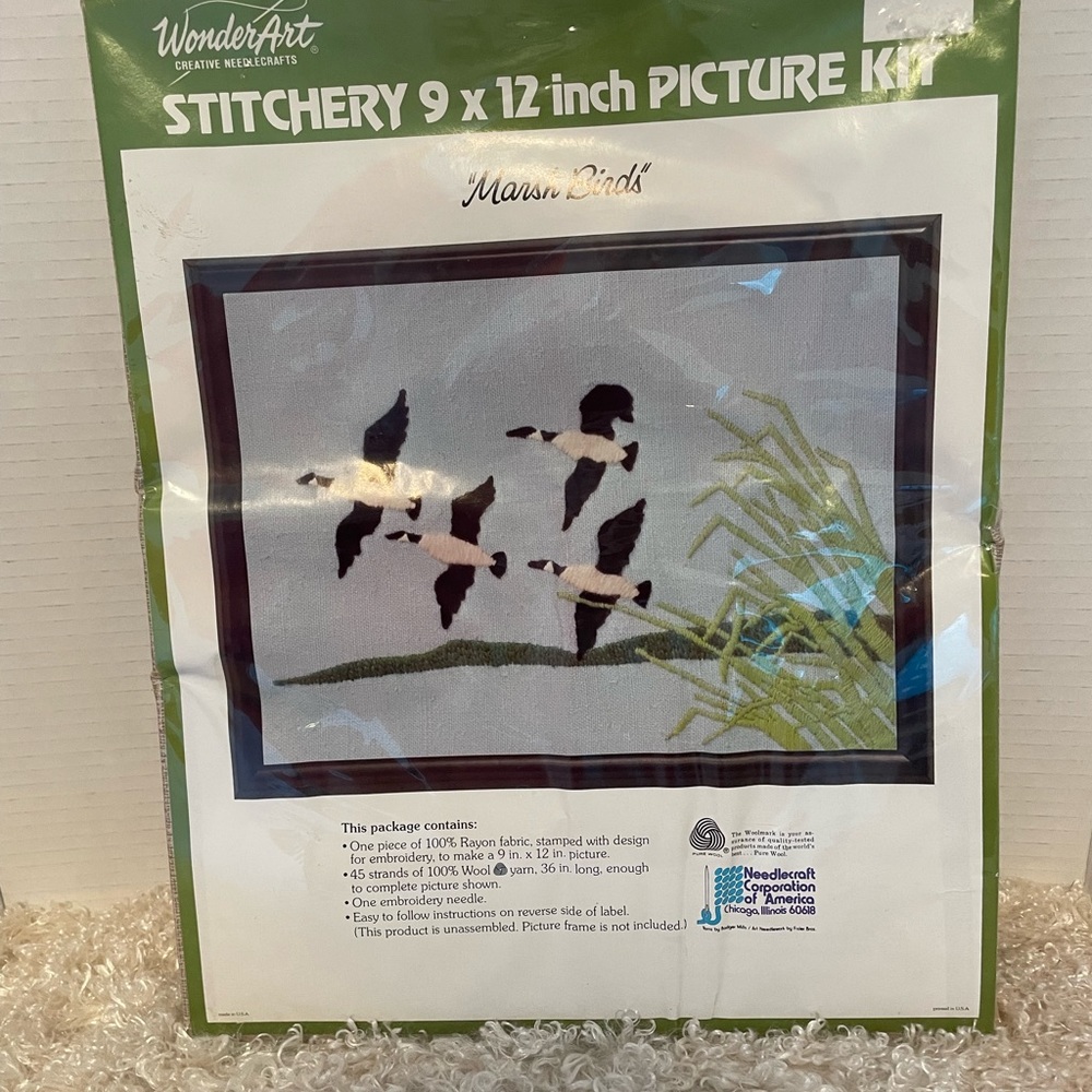 Vintage WonderArt Creative Needlecrafts Marsh Birds Stitchery 9x12 Picture Kit